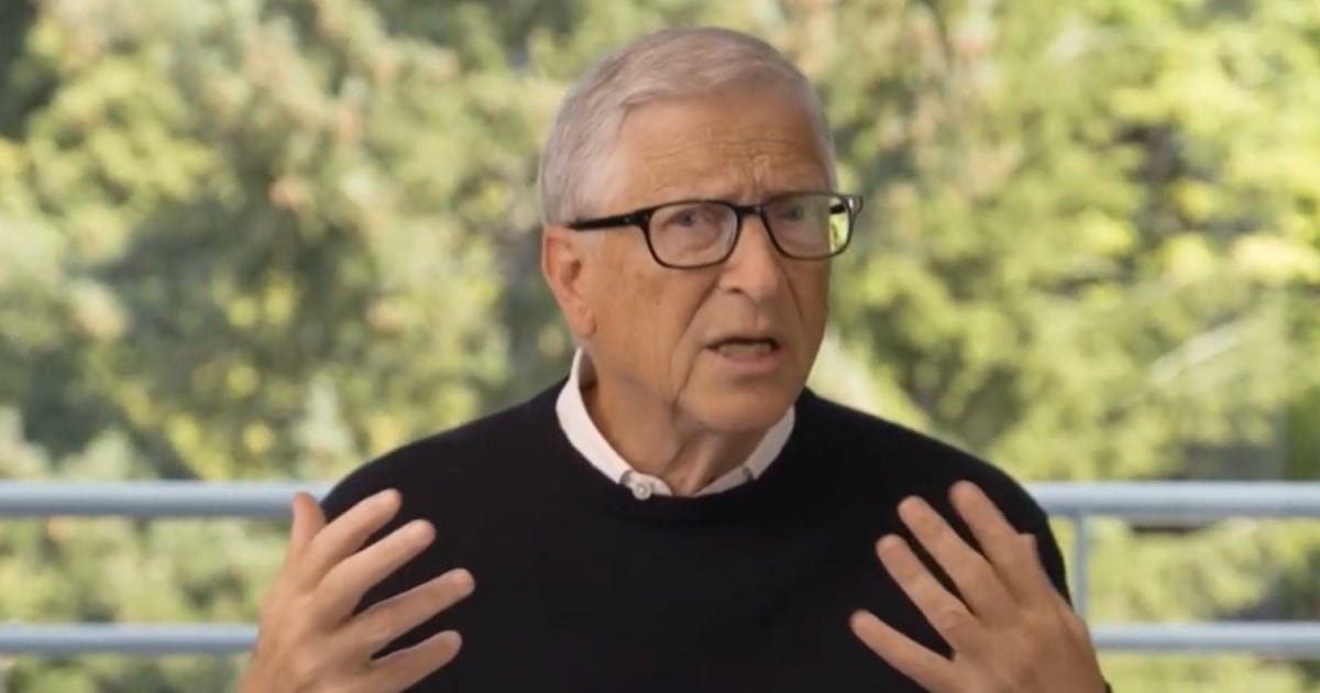 Gates se acordó tarde de que la IA no se debate solo entre programadores