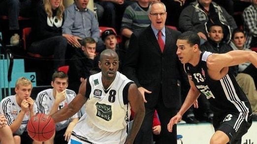 Isaiah Thomas, el base que quiere su revancha en Europa a los 37
