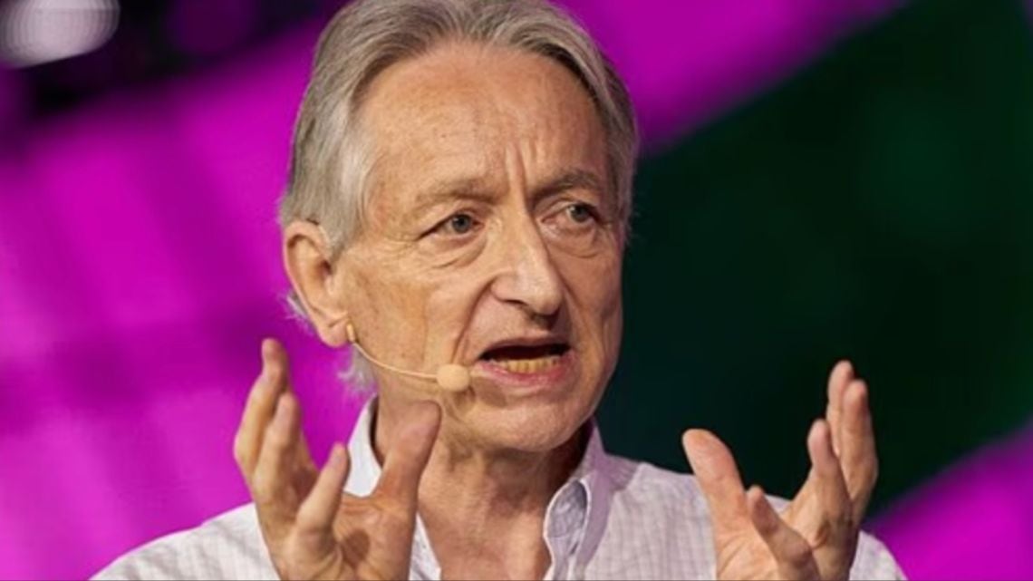 Hinton, el padrino de la IA, ahora le tiene miedo a su propia criatura: "hay hasta un 20 % de chances de que nos extinga"