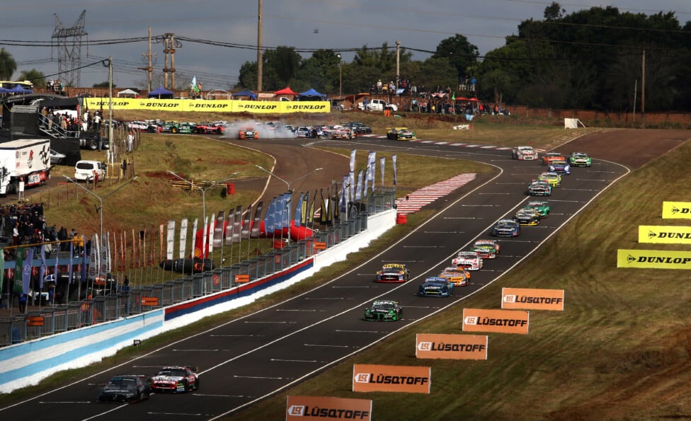 San Luis prende el motor: arranca la Copa de Oro del Turismo Carretera con 53 autos en pista