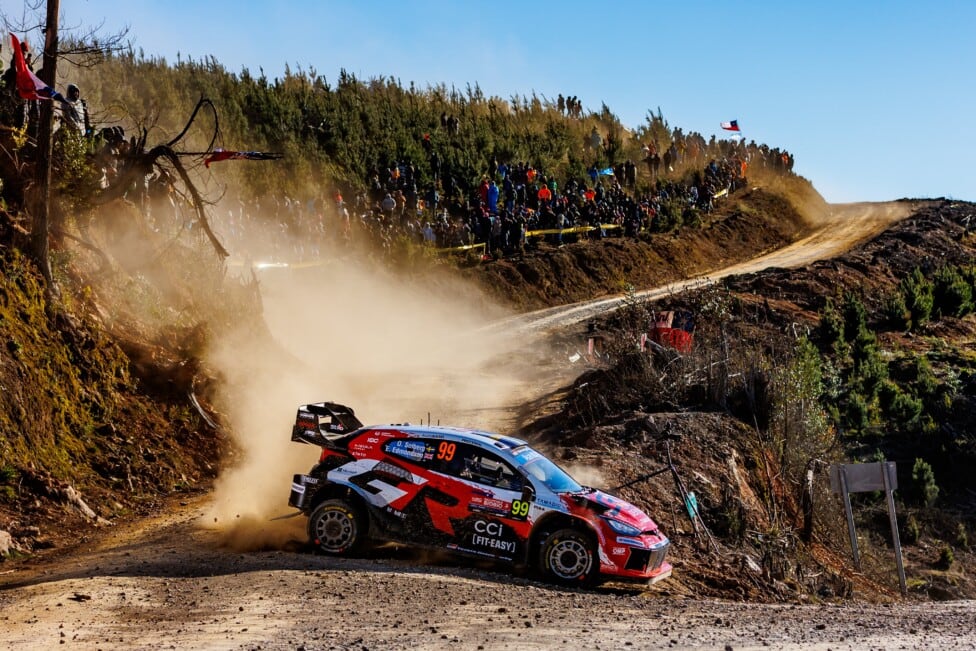 El pibe Solberg ganó en Chile y le dio a Toyota una gloria que sólo Lancia había tocado