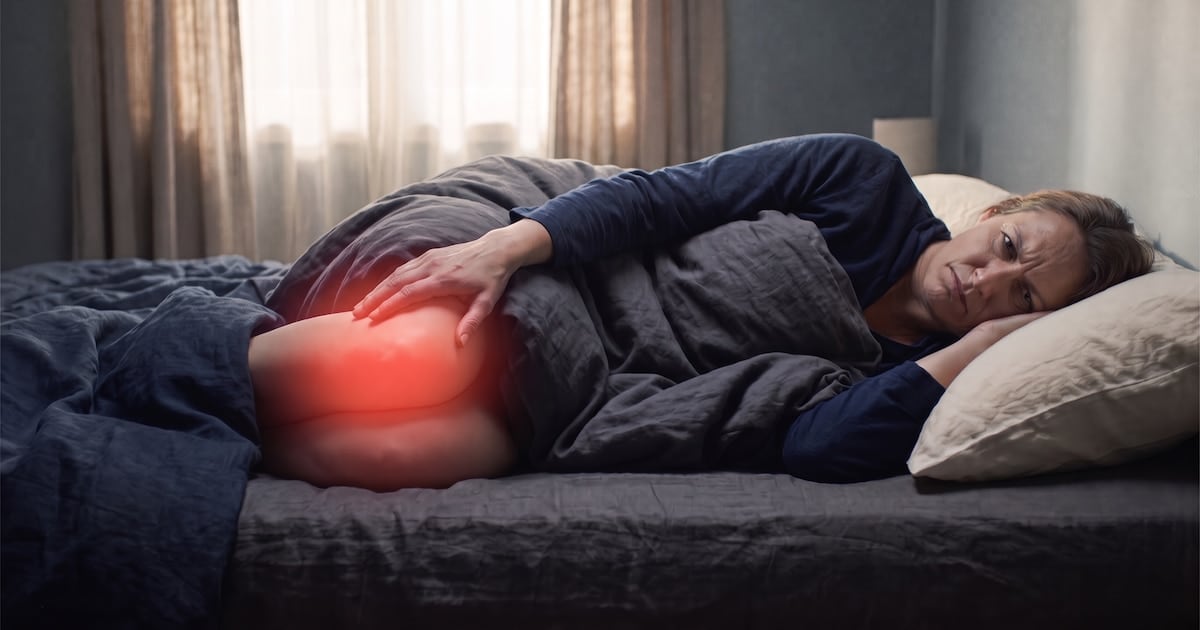 Cuando la rodilla no deja dormir: por qué aparece el dolor nocturno y cuándo conviene consultar