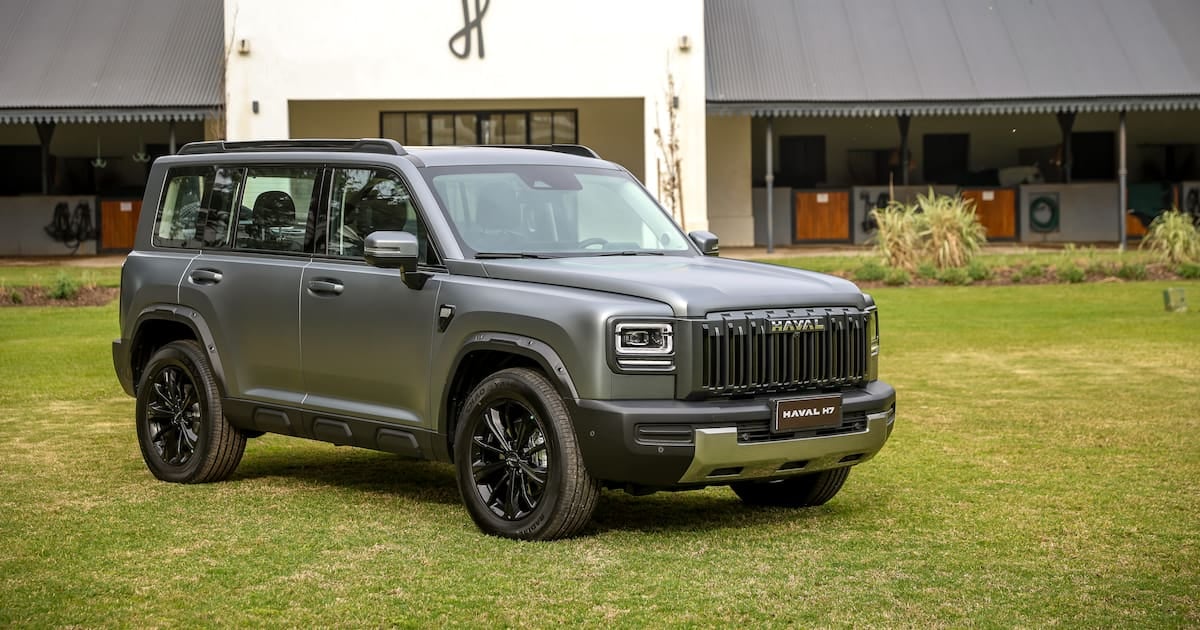 El desembarco del Haval H7 reordena la pelea de los SUV en la Argentina: mil dólares separan a la versión naftera de la híbrida, pero la diferencia verdadera se mide en la calle