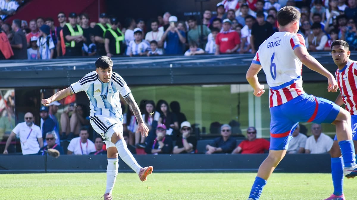 Final caliente en Rosario: la Argentina chocó contra el palo y el cero se hizo dueño del Marcelo Bielsa