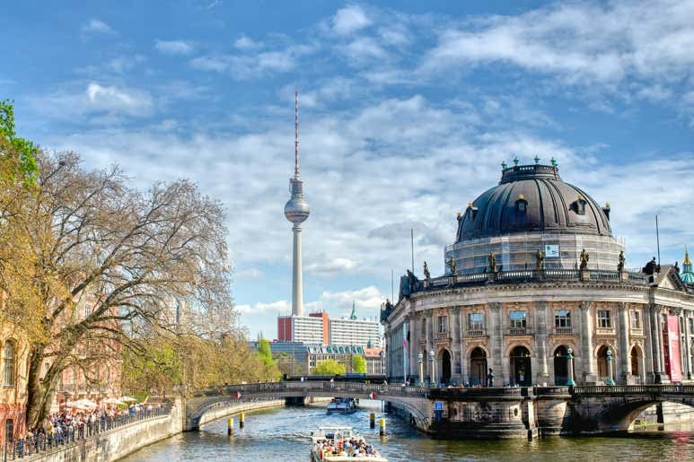Cuatro puentes alemanes para planificar una escapada en tren desde Leipzig, Dresde o Frankfurt
