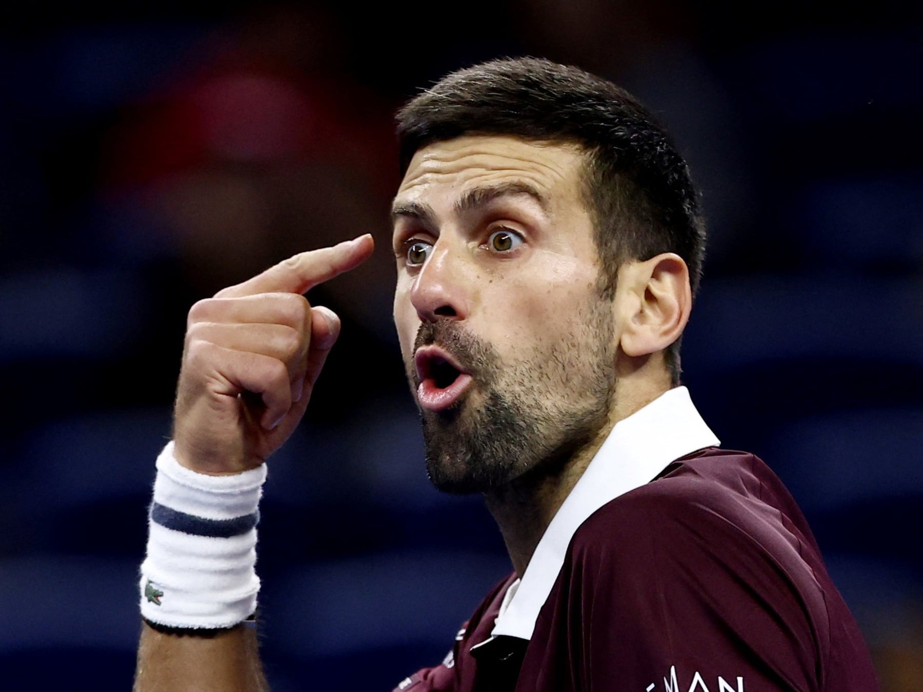 Djokovic se enojó, lo vimos todos, y ahora va por Medvedev en semis de Pekín