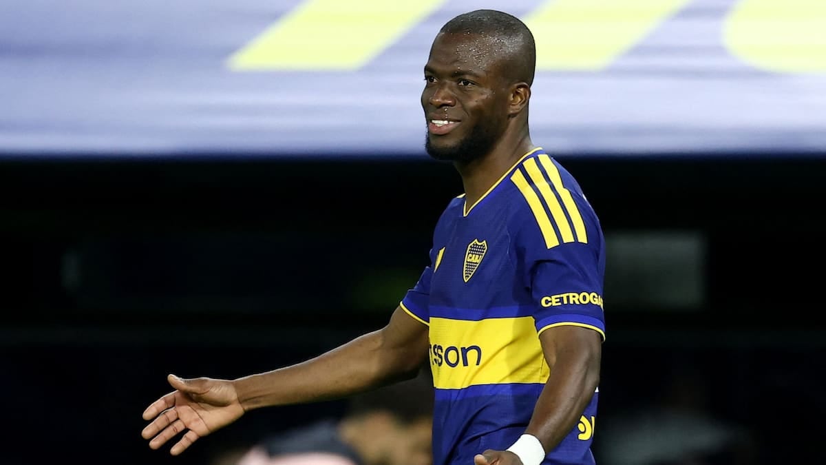 Instituto le mete presión a Boca en el Kempes y ya gana 1-0 con gol de Alarcón