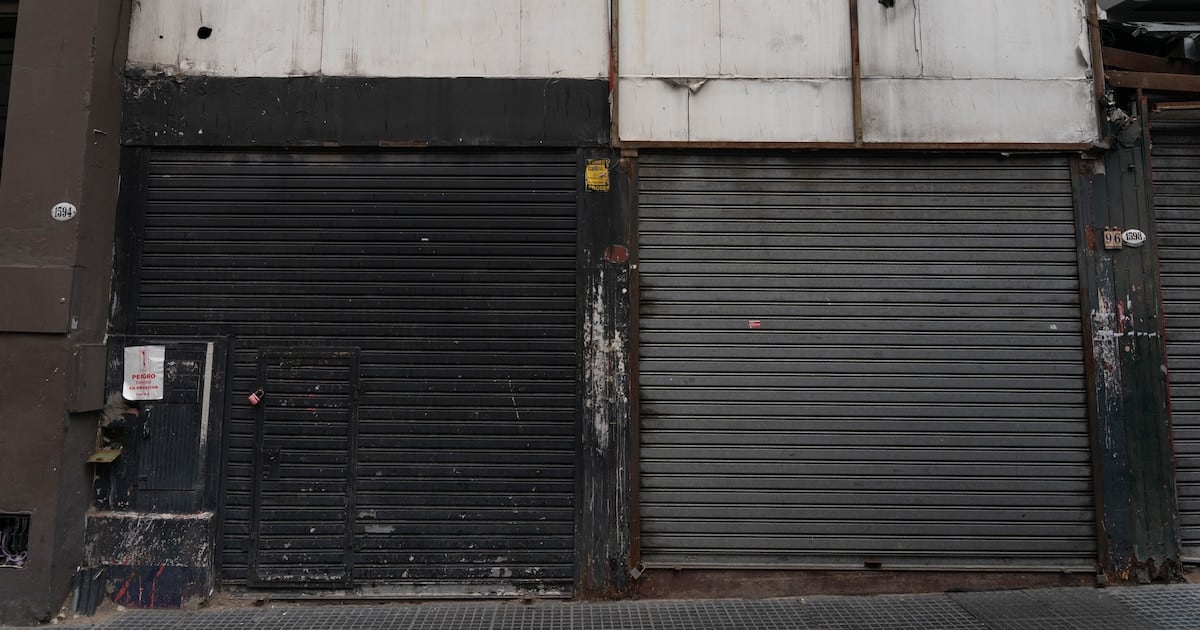 Casi mil empresas cerraron en julio y el stock de firmas activas cayó a su mínimo desde fines de 2023