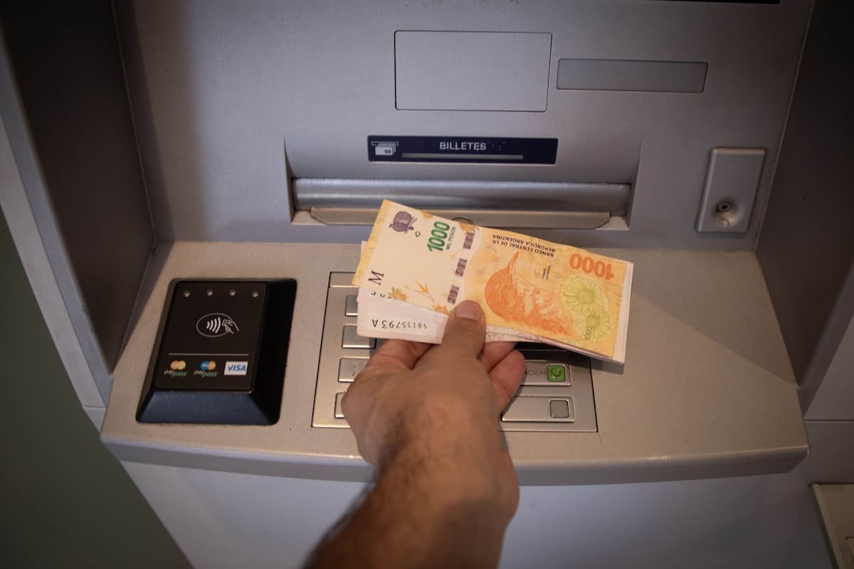 La banca argentina perdió casi el quince por ciento de sus sucursales en siete años y el ajuste se aceleró en el último año