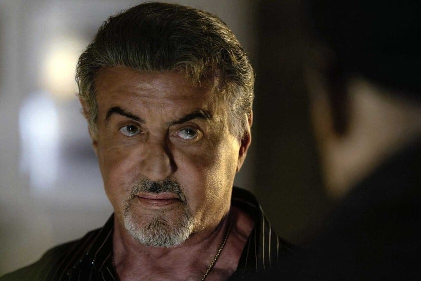 Stallone a punto de colgarse la capa: la semana en que casi fue Batman y se bajó antes del primer plano