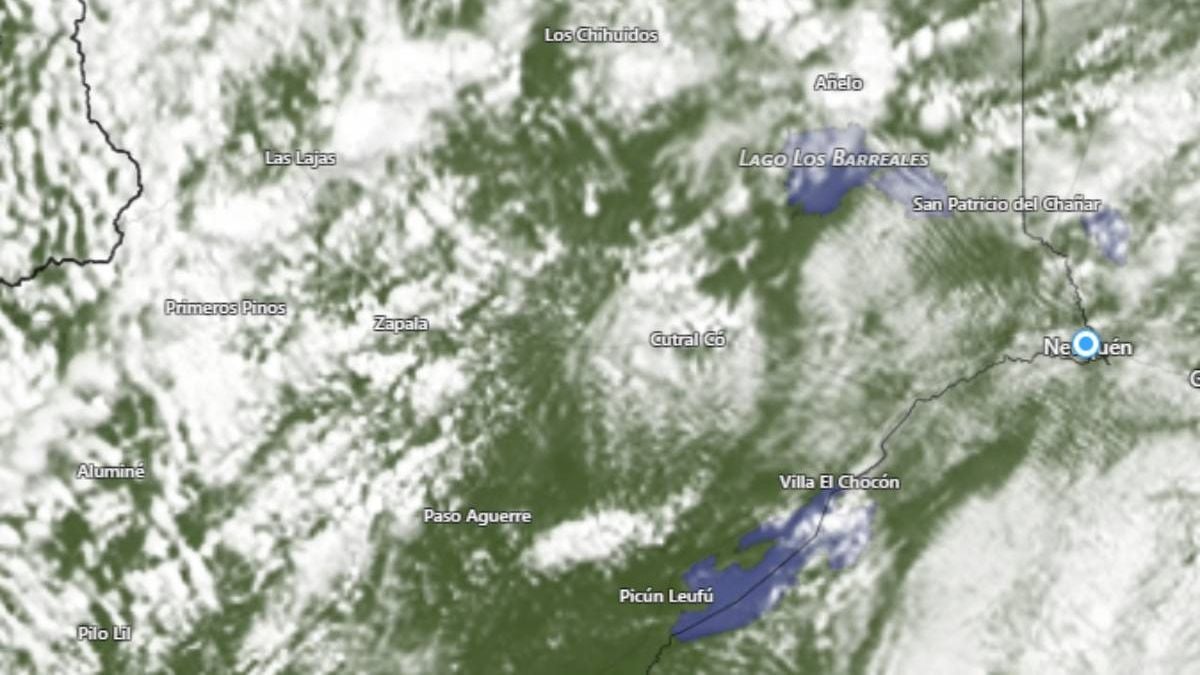 El cielo se pone amarillo sobre Neuquén y el río suena más fuerte que de costumbre
